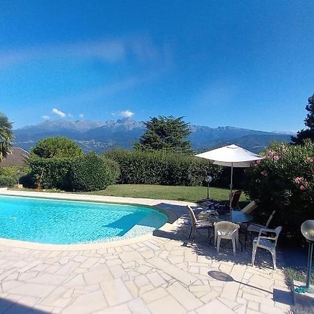 Villa Avec Vue Biviers Luaran gambar
